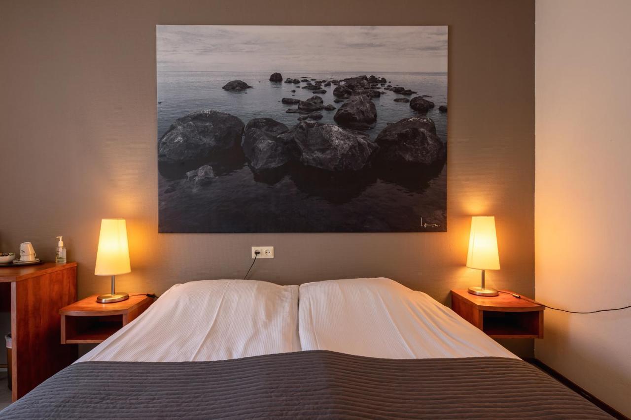 דה וואל B&B Hotel Rebecca מראה חיצוני תמונה