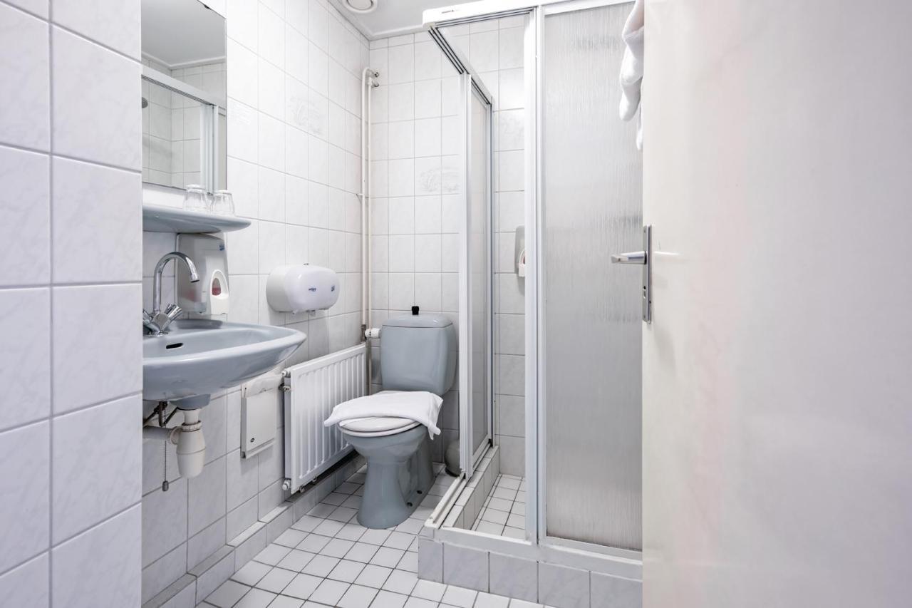 דה וואל B&B Hotel Rebecca מראה חיצוני תמונה